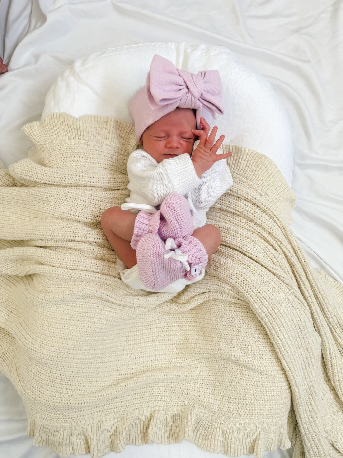 She’s Here Announcement Romper | Honey Blossom | Lilac